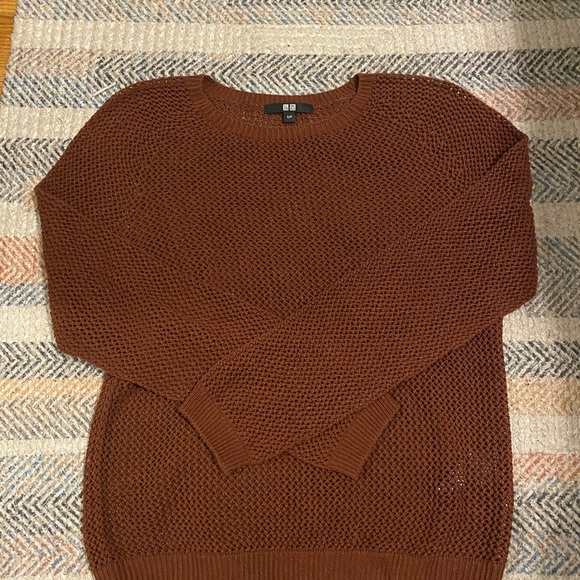 Uniqlo Women’s 3D Knit Mesh Long Sleeve Crew Neck Sweater - Picture 6 of 6